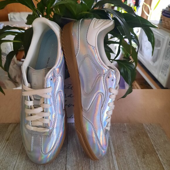 SKECHERS Hotshot Metallic Silver Iridescence Lace-Up Sneakers NWT! - Size 9.5 - Picture 16 of 16